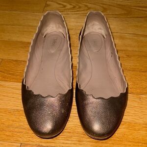Chloe Lauren gold metallic scalloped ballet flats.  Size 38/8.  Re-Soled.